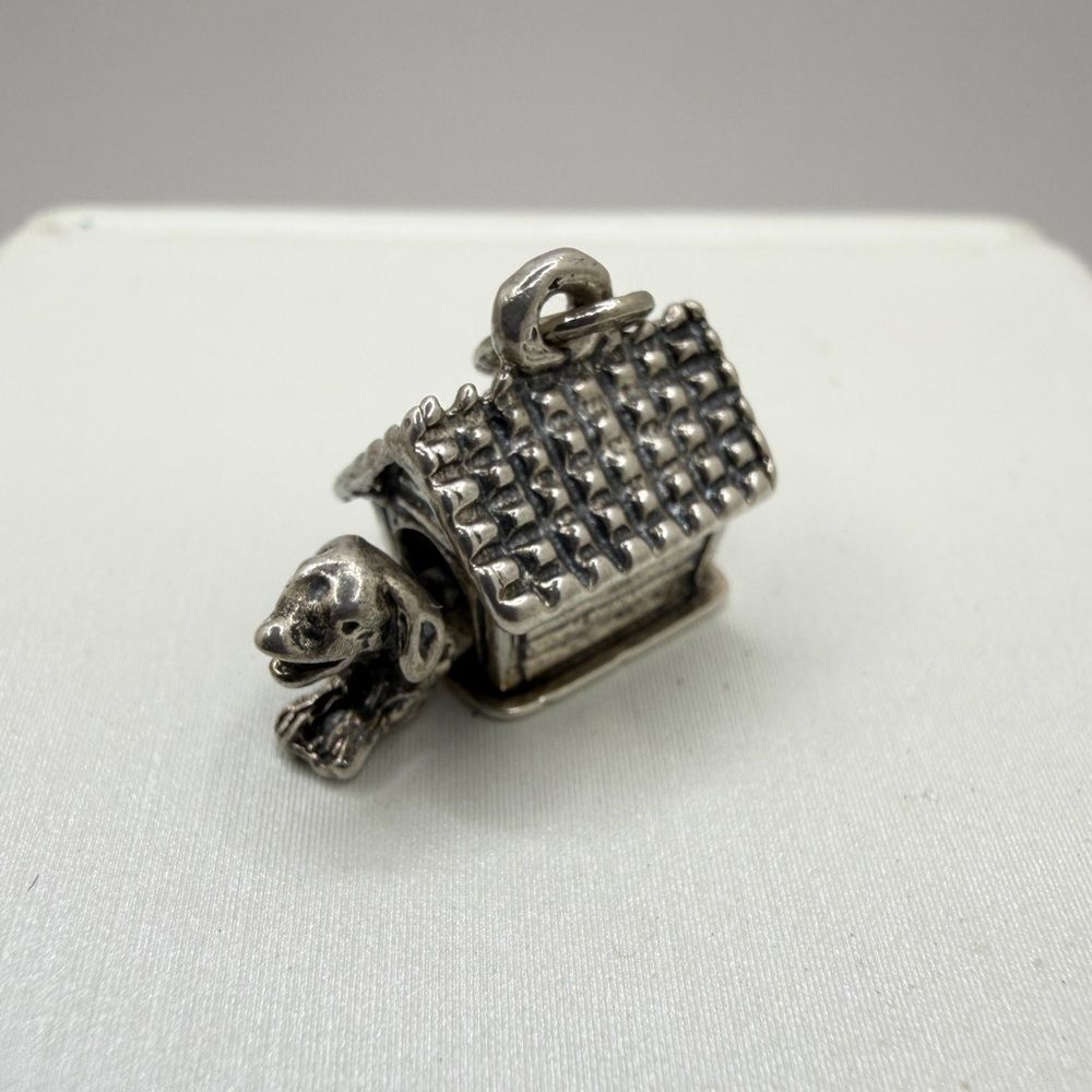 Vintage Beau Sterling Silver dog/dog house charm or pendant!